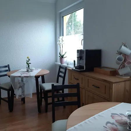 Gastezimmer Rosi Bad Klosterlausnitz